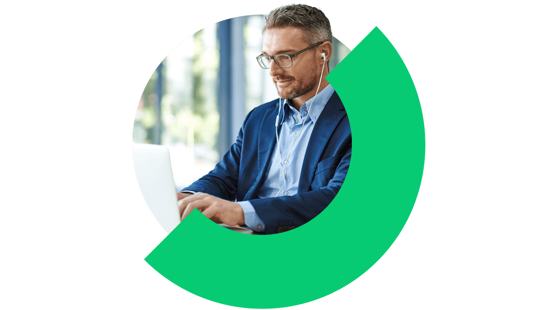 Un coordinatore dei servizi che gestisce in modo efficiente le richieste di informazioni e gli appuntamenti dei cittadini per un’organizzazione rivolta al pubblico.