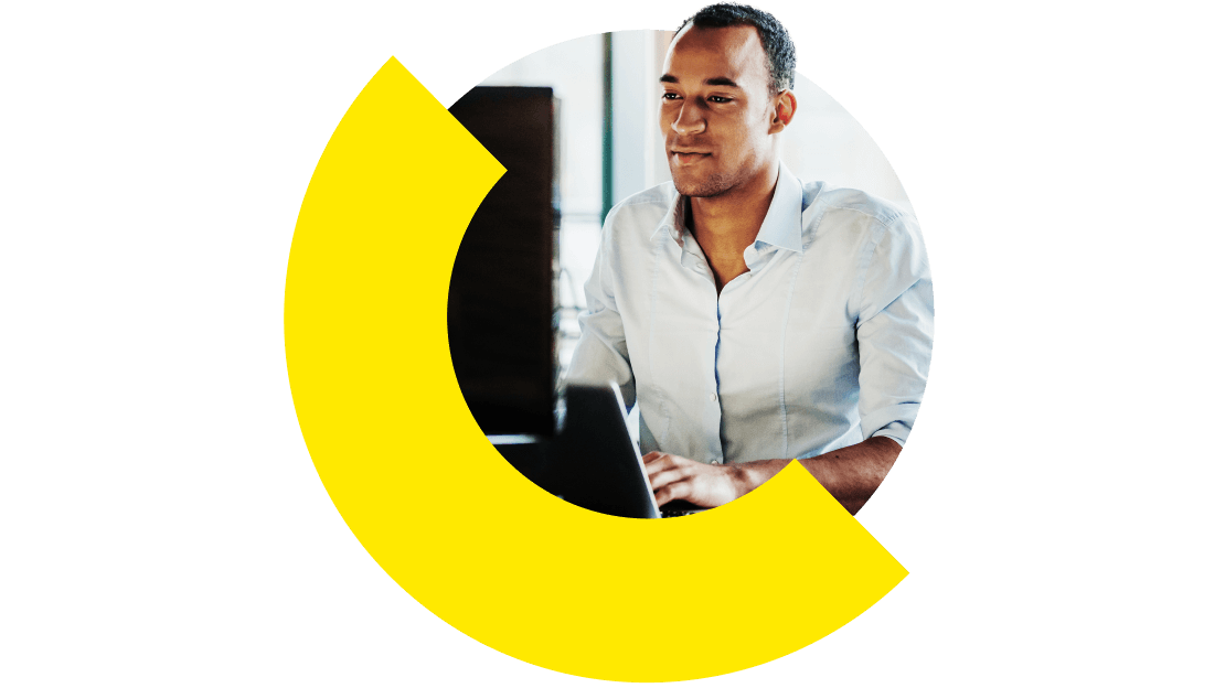 An administrator manages and provides seamless services within a government organization using GoTo Connect.